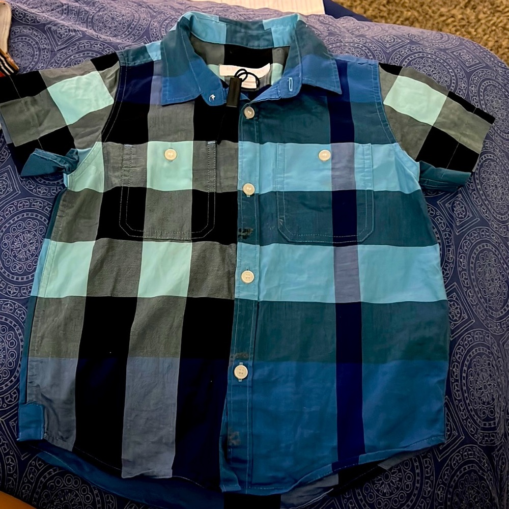 Size 4Y authentic boys Burberry button down.
